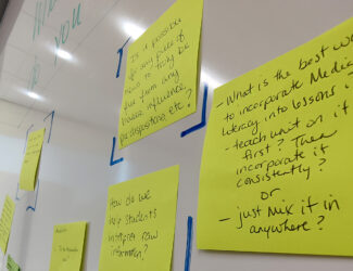 Post-Its from IMEDIA workshop